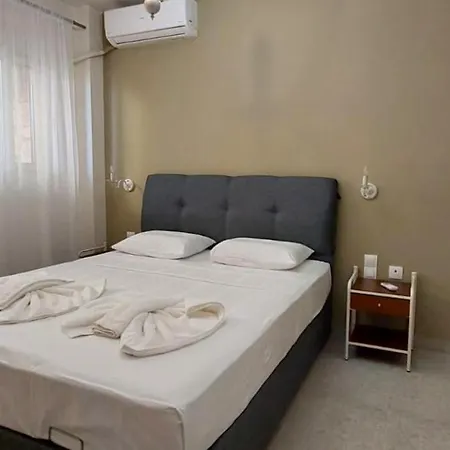 Apartment East Side