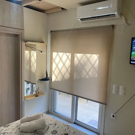 East Side Apartment Nikiana